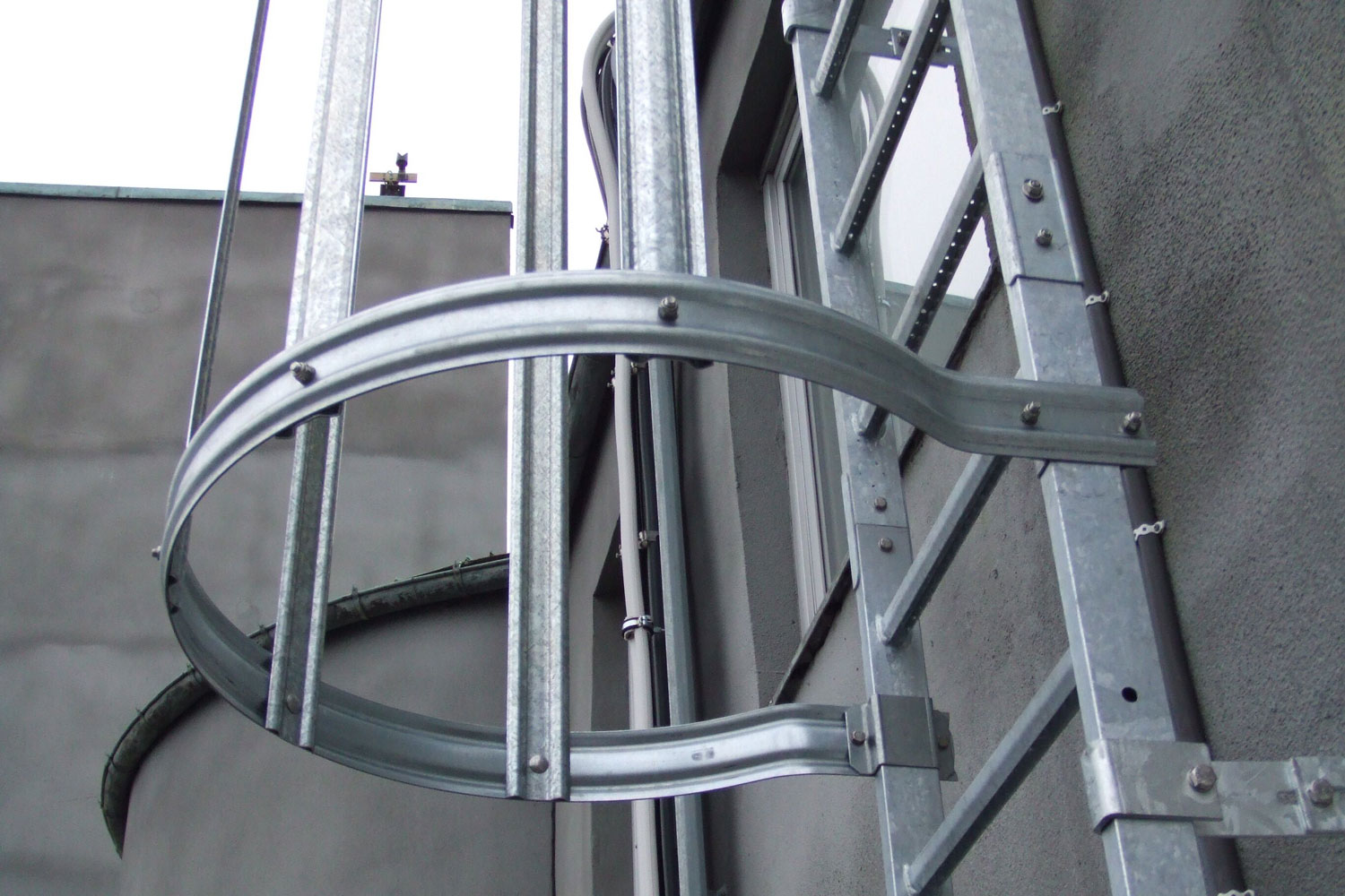 veggstige_ryggb%C3%B8yle