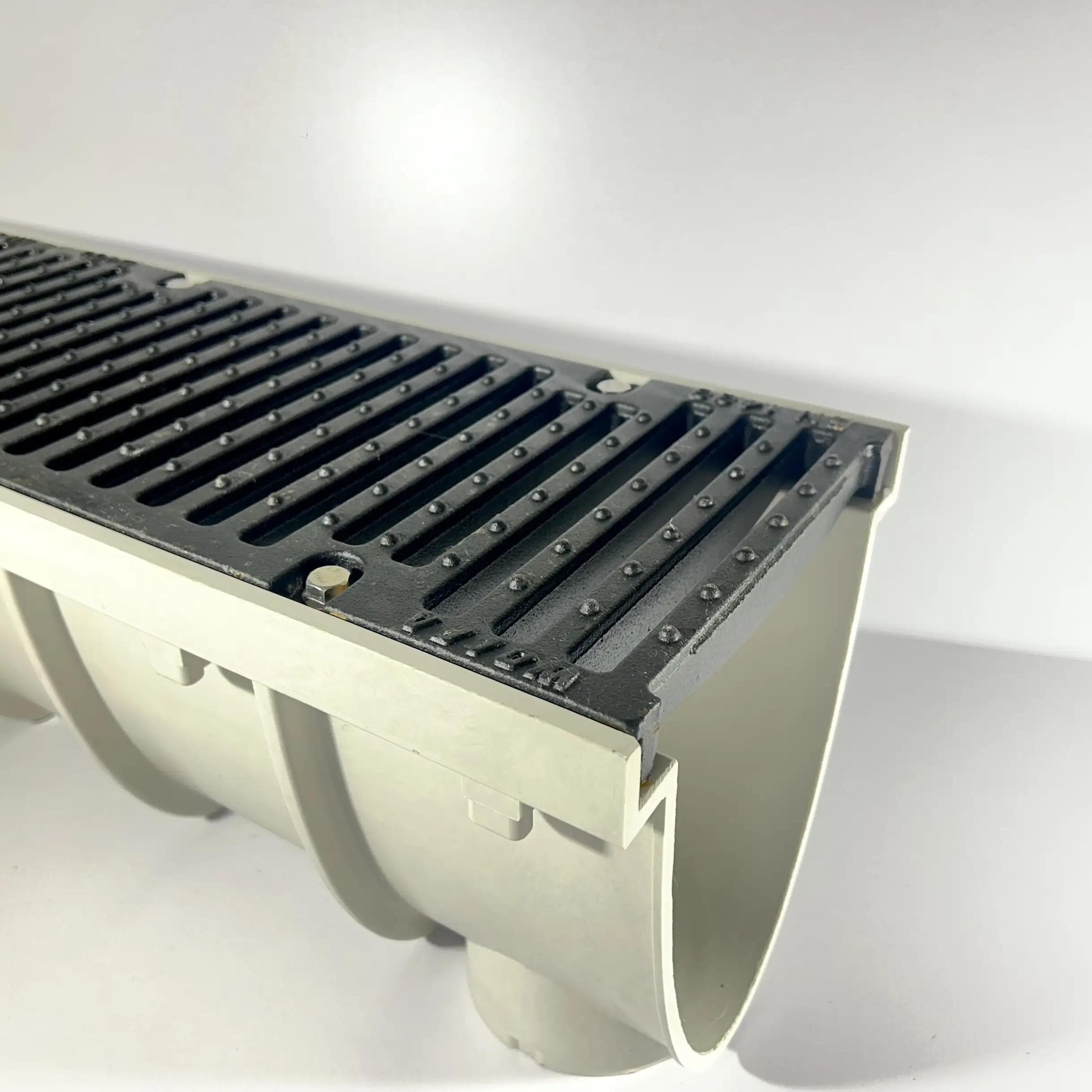 150V drensrenne m/støpejern, D400, 1000mm. Lys grå