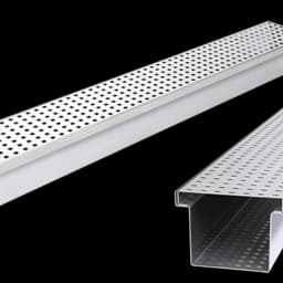 Rustfri Perforert Rist ERS -STABILE- Dreneringsrenne med 8x8 Firkant-perforert rist. 14 cm x 6 ...